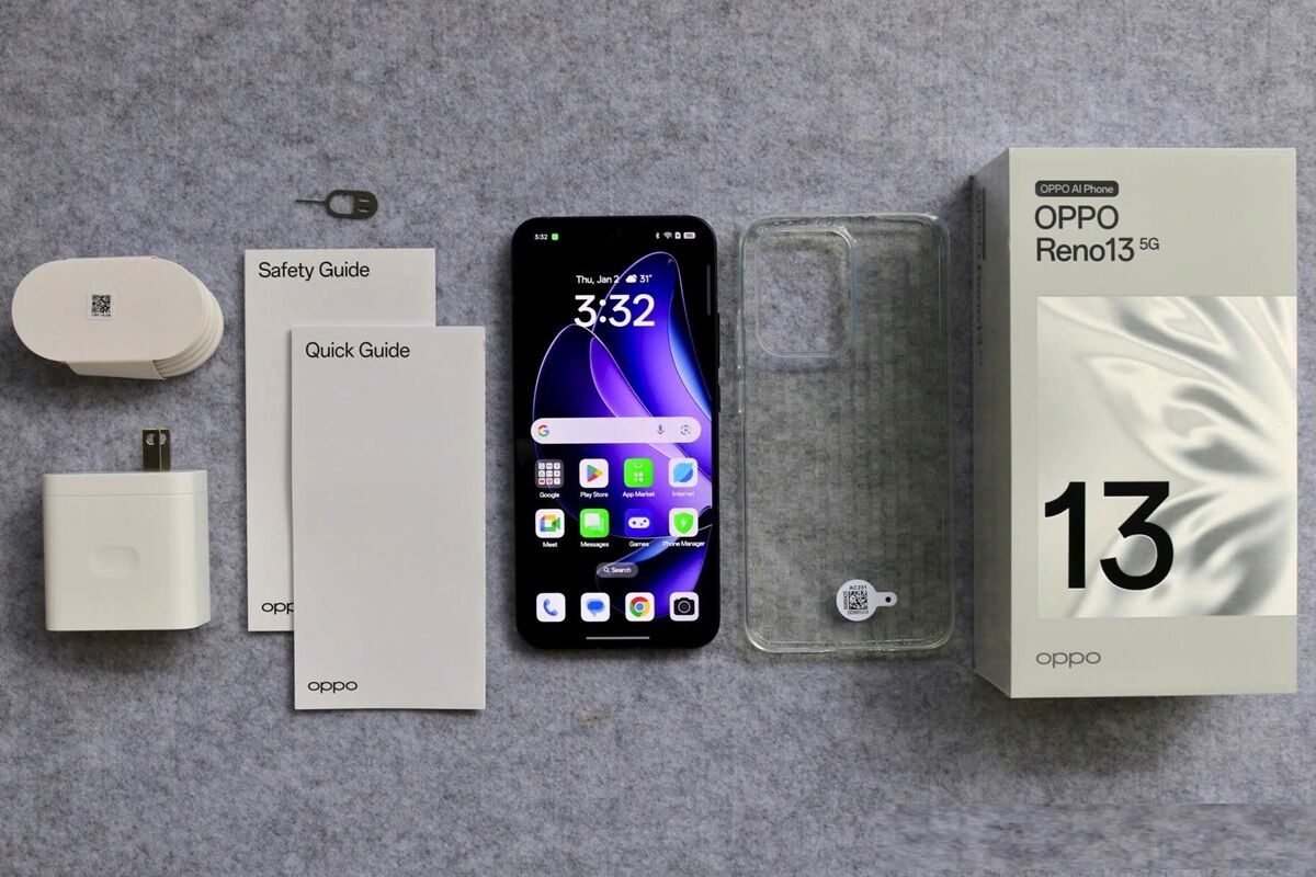 Giá OPPO Reno13 5G 15.99 triệu đồng nhưng hội tụ toàn "tinh túy" công nghệ