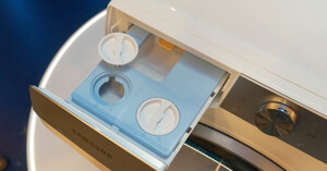 Giải đáp tất tần tật về khay đổ nước giặt máy giặt Samsung