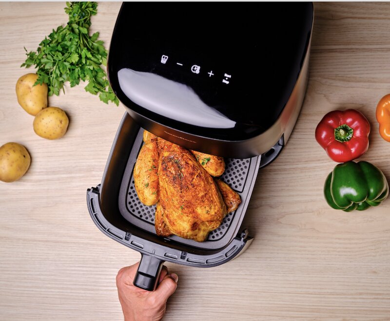 Nồi chiên không dầu Tefal Easy Max EY245310 sở hữu mức giá siêu hấp dẫn chỉ tầm 1.5 triệu đồng
