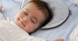 Gối cao su non cho bé có tốt và an toàn không? Lưu ý khi mua và sử dụng