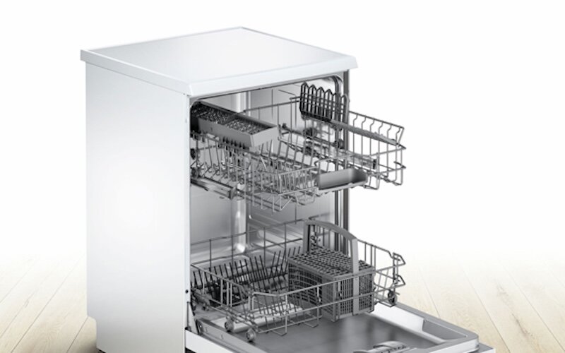 Máy rửa bát độc lập 13 bộ Bosch SMS25CW05E giải phóng đôi tay, thảnh thơi hàng ngày