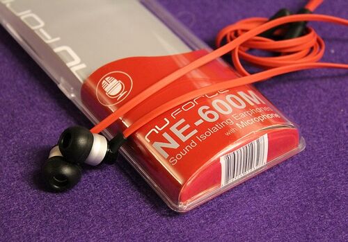Headphones NE -600M/X nghe nhạc không ồn ào
