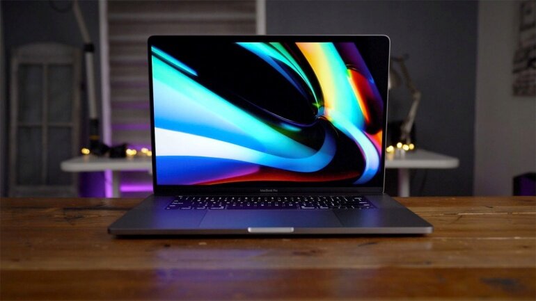 Macbook Pro Core i9 với thiết kế cực kỳ ấn tượng, nổi bật