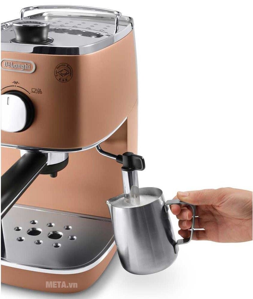 Máy pha cà phê cơ Delonghi giúp tiết kiệm thời gian