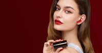 Huawei FreeBuds Lipstick: Tai nghe có thiết kế hình thỏi son dành cho phụ nữ!