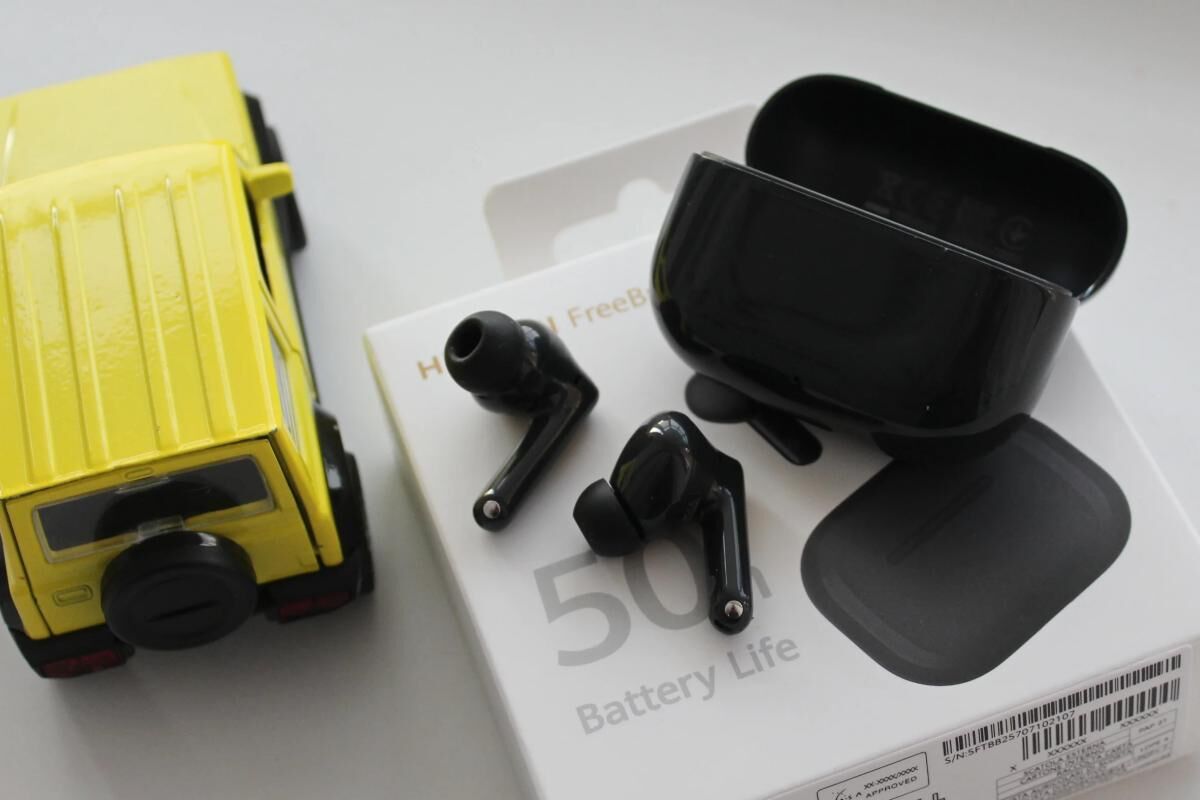 Huawei FreeBuds SE 4 ANC: Tai nghe chống ồn giá rẻ ấn tượng ngoài mong đợi