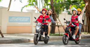 Hướng dẫn cách đi xe máy điện VinFast an toàn và bền bỉ