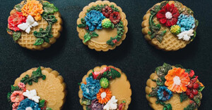 Hướng dẫn cách làm bánh trung thu hiện đại hoa nổi 3D đẹp mắt