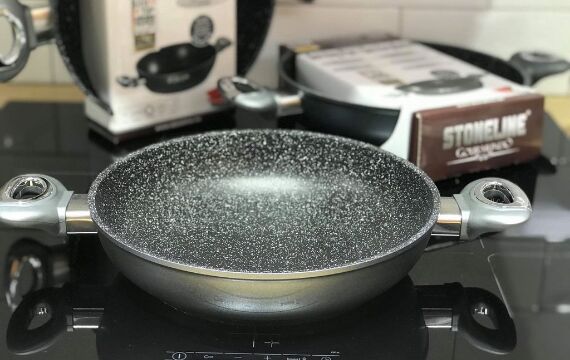 Hướng dẫn cách sử dụng chảo đá mới mua để lớp chống dính bền lâu