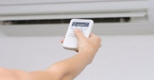 Hướng dẫn chi tiết cách sử dụng điều khiển máy lạnh Akito 2 chiều