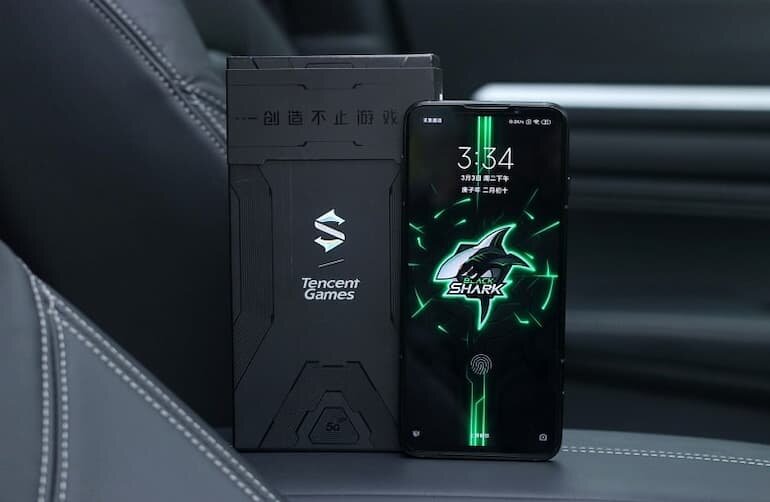 Xiaomi Black Shark 3 thiết kế đậm phong cách game thủ