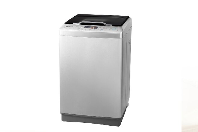 so sánh 2 máy giặt giá 5 triệu Electrolux ( cửa trên)