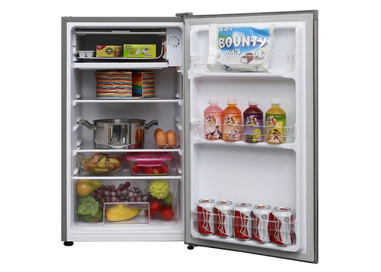 Tủ lạnh mini thương hiệu Electrolux có thiết kế đơn giản, hiện đại