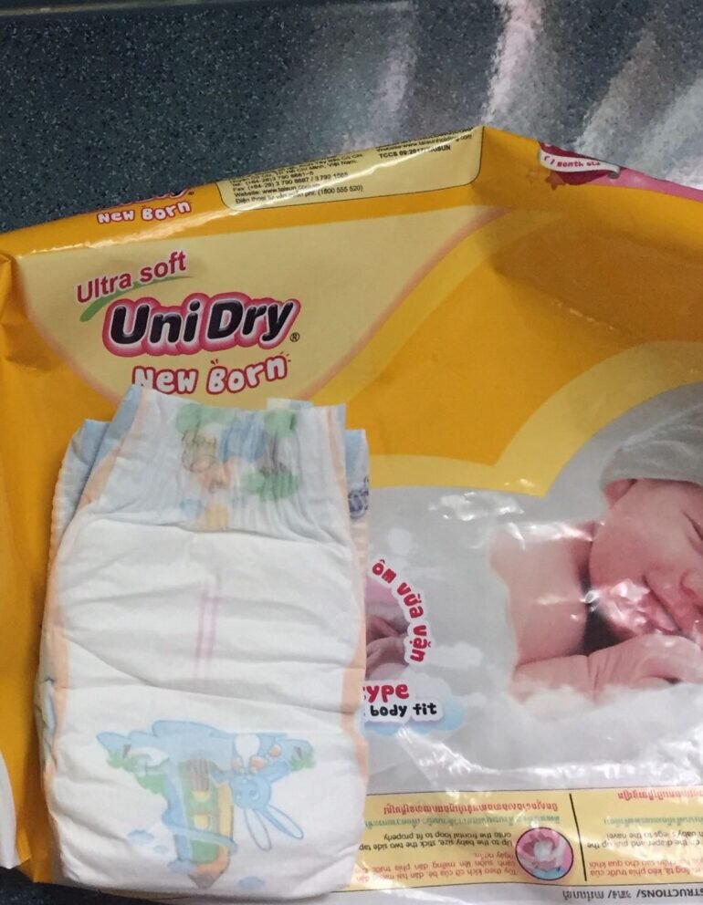 Đánh giá tã dán Unidry sơ sinh có tốt không?