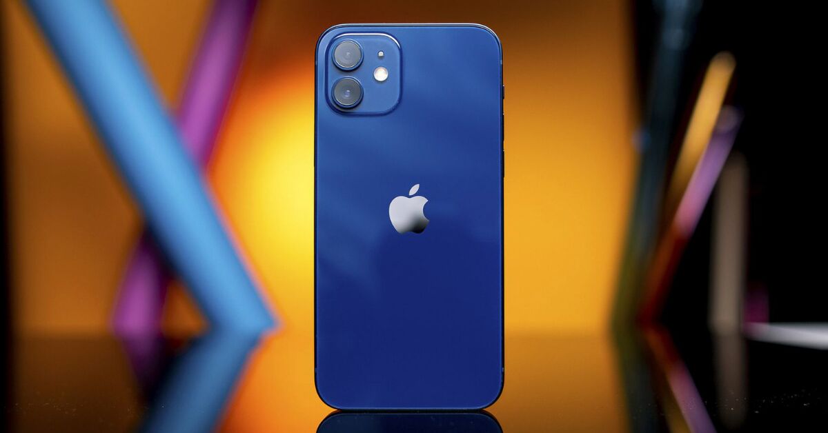 iPhone 12 thường giá bao nhiêu? Đánh giá chi tiết iPhone 12 thường