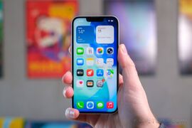 iPhone giá rẻ nhất của Apple giảm 700.000 đồng chỉ sau một tuần