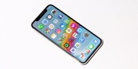 iPhone X loạn giá, loạn xuất xứ, nên mua bây giờ hay đợi?
