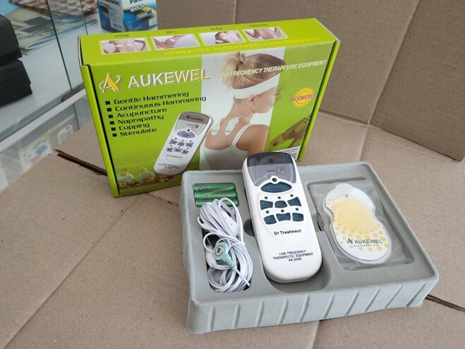 Máy massage xung điện Aukewel Dr Treatment AK 2000