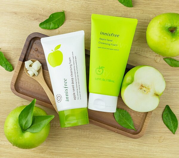 sữa rửa mặt Innisfree táo xanh