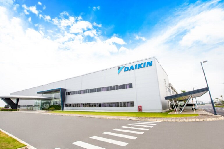 Đánh giá chi tiết điều hòa Daikin FCF71CVM/RZA71BV2V giá 40 triệu