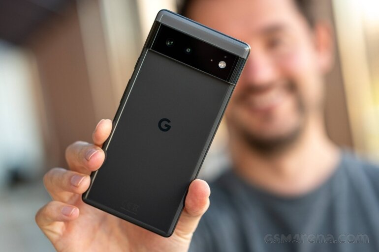 đánh giá thiết kế của điện thoại Google Pixel 6