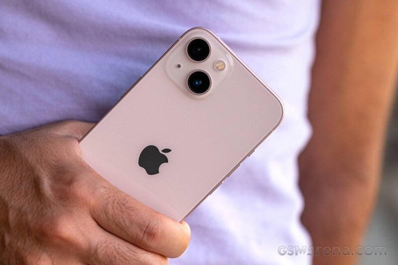 Chiếc iPhone VN/A rẻ nhất Việt Nam giảm còn 11,49 triệu, lựa chọn 
