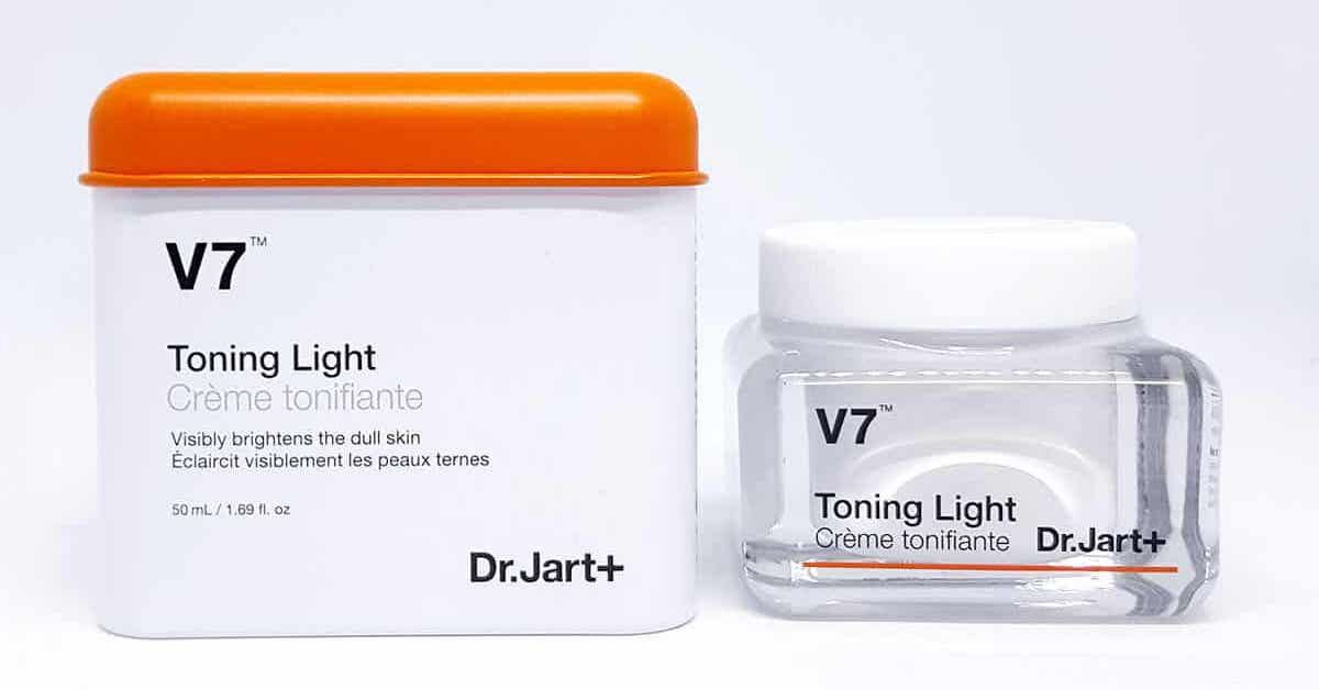 Kem dưỡng da v7: Sức hút đến từ thành phần vượt trội, dưỡng trắng hiệu quả