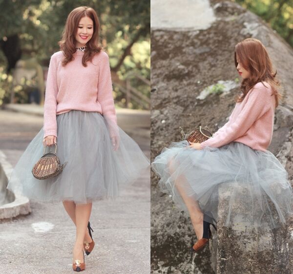 Kết hợp trang phục với chân váy yêu kiều đi dự tiệc cuối năm