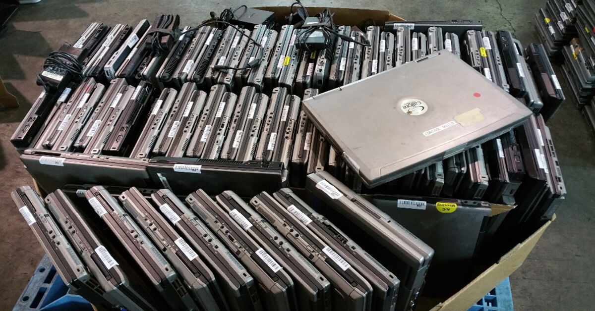 Khi mua Laptop cũ cần kiểm tra những gì?