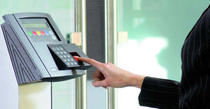 Kinh nghiệm chọn máy và địa chỉ mua máy chấm công Hà Nội uy tín