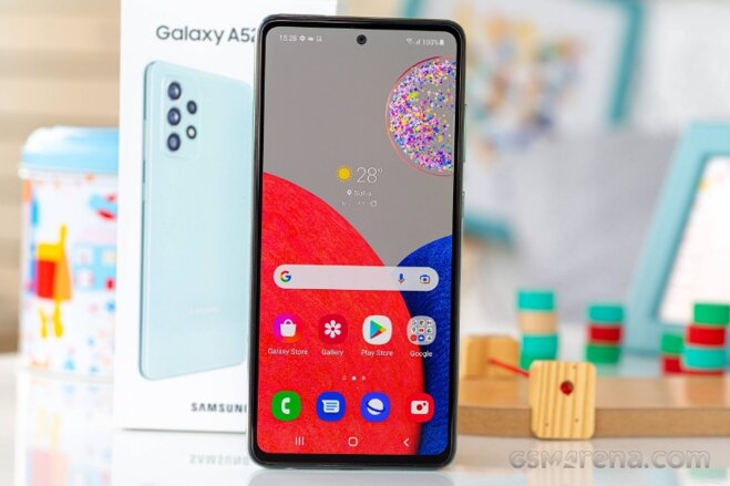 Trên tay điện thoại samsung galaxy a52s