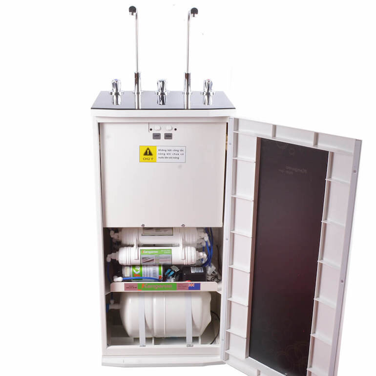 Máy lọc nước nóng lạnh Hydrogen Kangaroo KG100HK được trang bị với 10 cấp lọc.