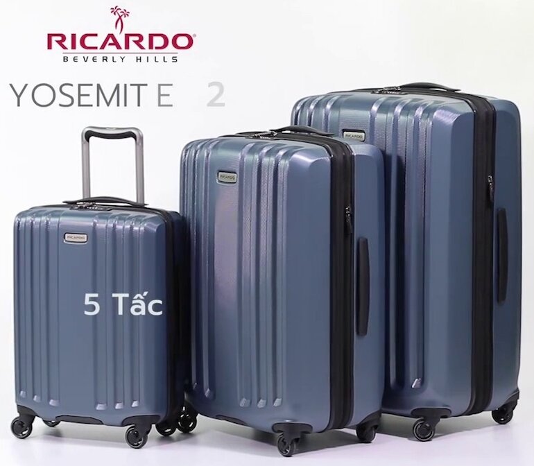 Khả năng hỗ trợ di chuyển trên mọi địa hình của vali Ricardo