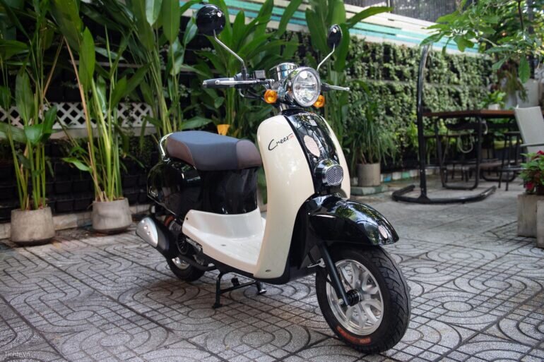 Xe máy tay ga giá rẻ Dibao Creer 50cc