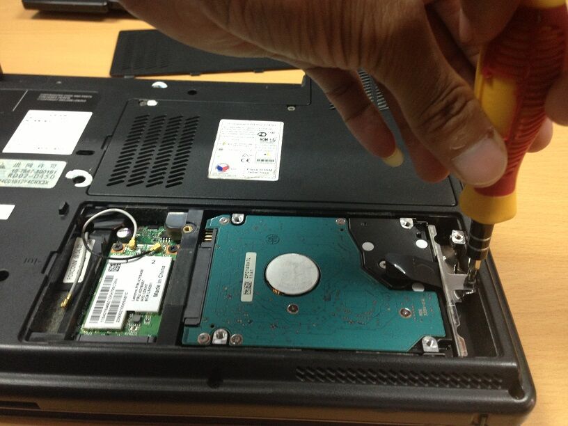 Làm sao để biết được ổ cứng laptop của bạn sắp hỏng