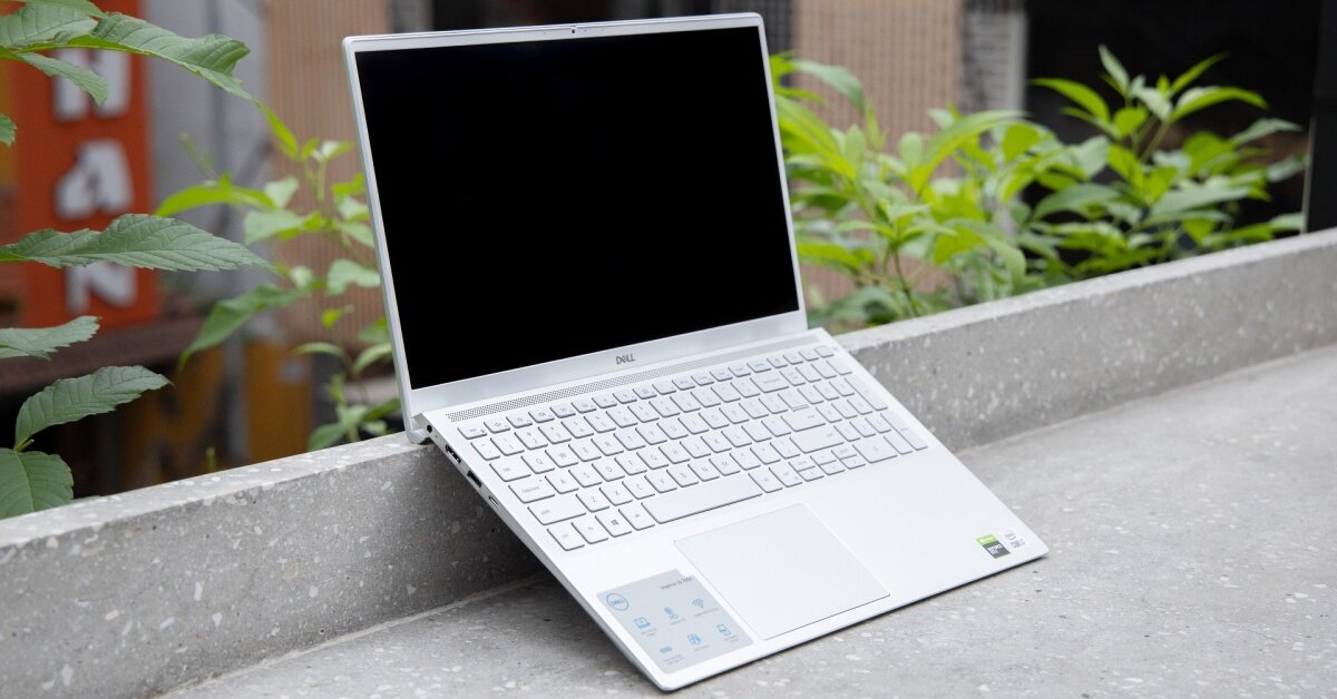 Laptop Dell Inspiron 7501 i5, Intel Core thế hệ thứ 10 làm việc và chơi game đều mượt mà