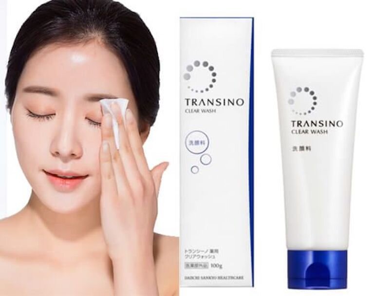 Nước hoa hồng Transino là sản phẩm nằm trong bộ đặc trị nám, tàn nhang, đồi mồi và làm da sáng mịn