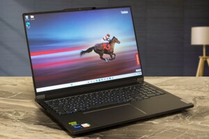 Lenovo ThinkBook 16p Gen 4: Laptop business hay laptop gaming ngụy trang?