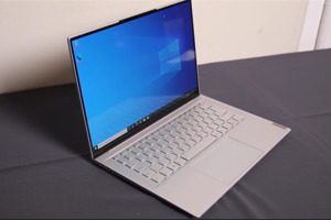 Lenovo Yoga Slim 7 Carbon 14ACN6-82L0005BVN: Notebook gần như hoàn hảo, chỉ thiếu Thunderbolt 4!