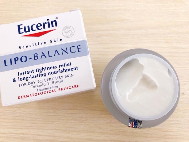 kem dưỡng ẩm Eucerin