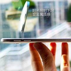 Lộ ảnh trên tay Samsung Galaxy A8 siêu mỏng, thiết kế giống Galaxy S6