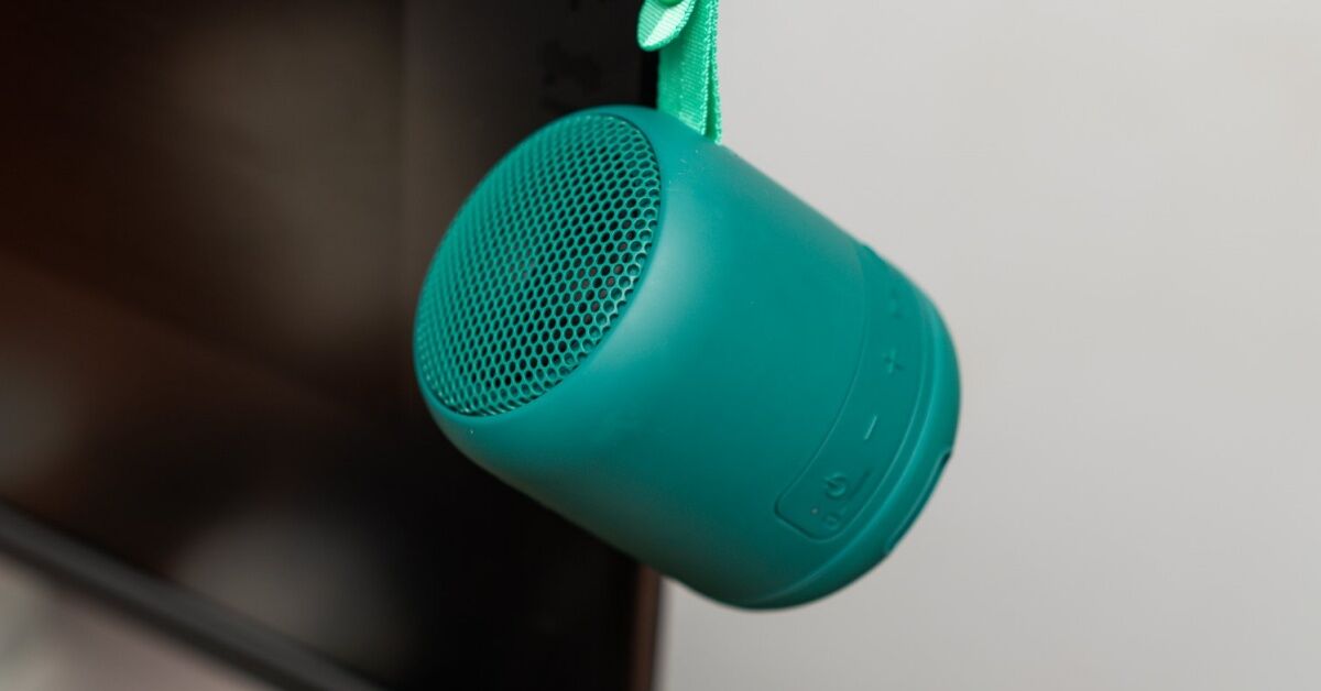 Loa Sony SRS - XB12 cho trải nghiệm âm thanh trên cả tuyệt vời