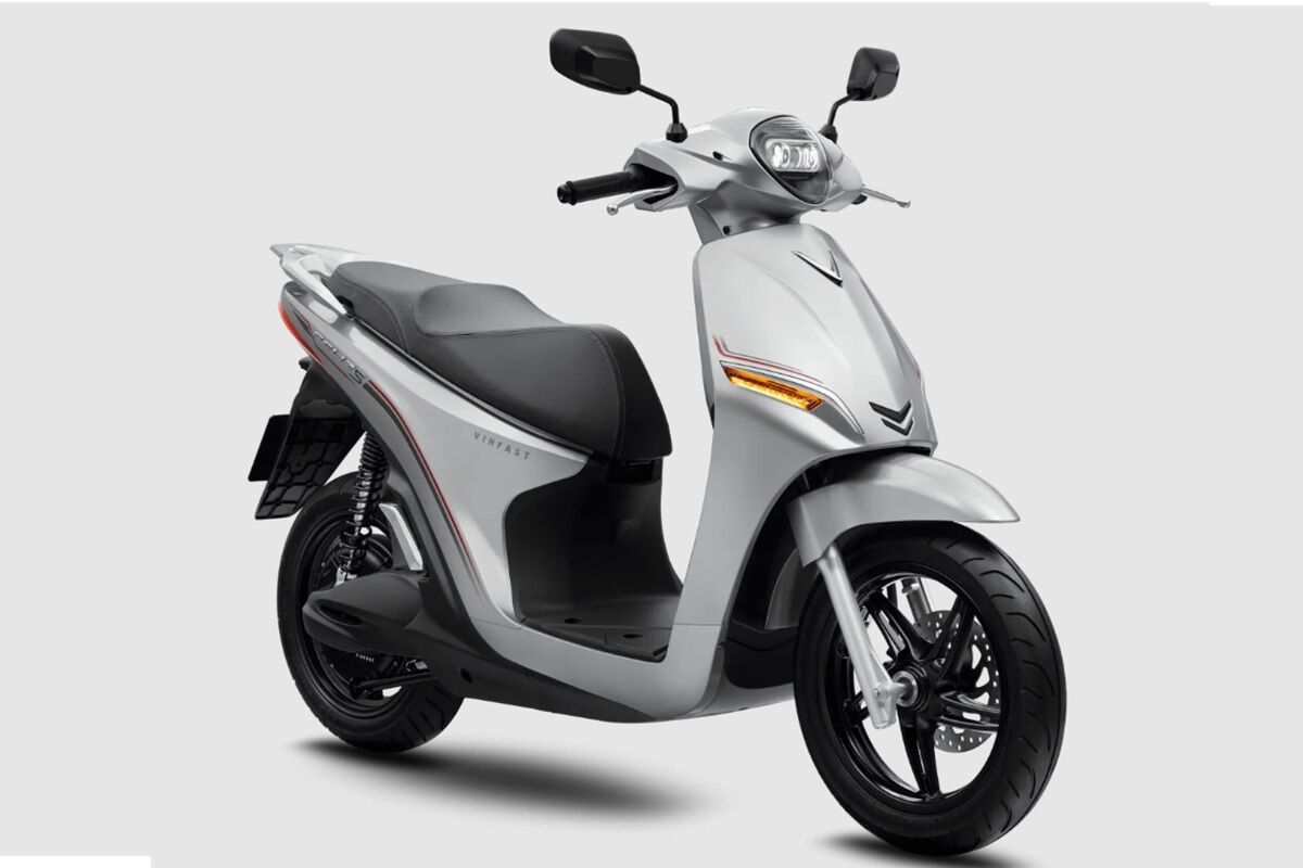 Loạt xe máy điện VinFast Feliz đang giảm giá sâu, chỉ còn từ 19 triệu đồng (đã gồm pin)