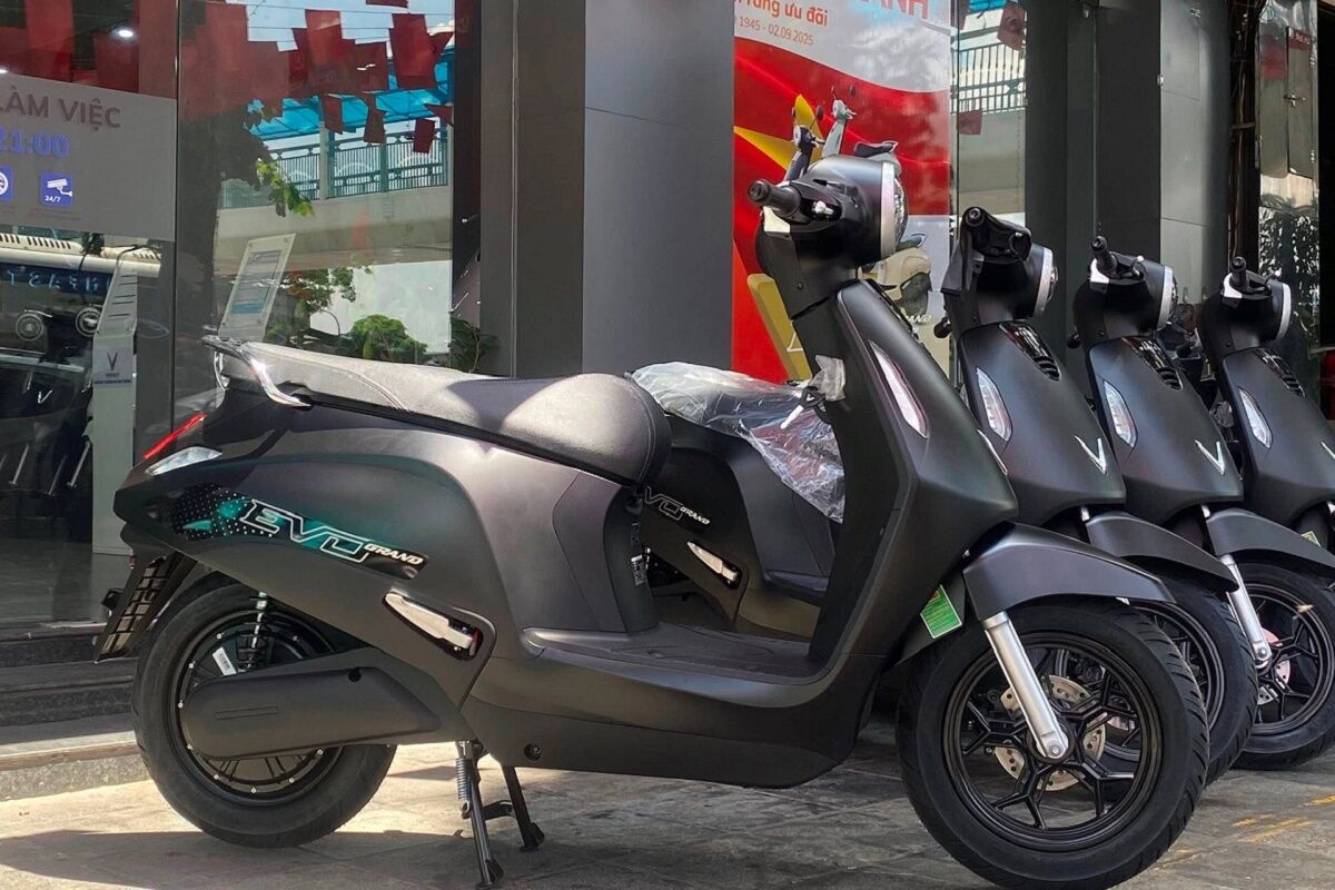 Loạt xe máy điện VinFast giá chỉ 22 triệu đồng, pin “trâu” đi cả trăm km mỗi lần sạc