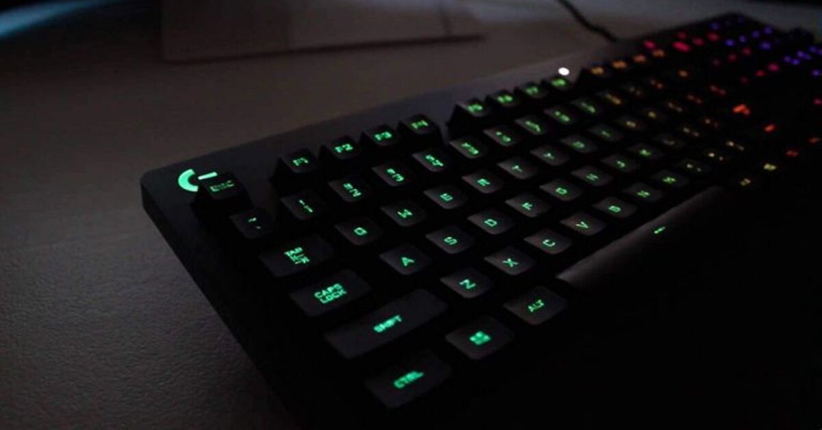 Logitech G213 Prodigy: Bàn phím giả cơ mà cứ như cơ xịn