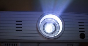 Lumens là gì? Và cách sử dụng chúng để chọn máy chiếu