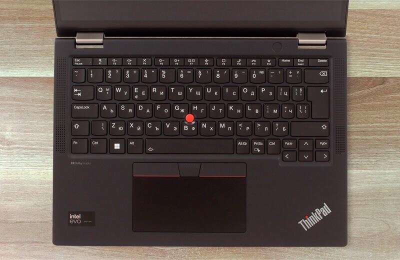 Lenovo ThinkPad X13 Gen 5: Máy tính xách tay 2 trong 1 nhỏ gọn nhưng giá cao