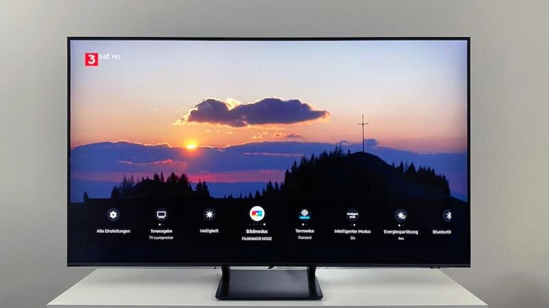 Đánh giá tivi Samsung 55Q70D: Thiết kế tinh tế và chất lượng hiển thị tốt trong tầm tiền