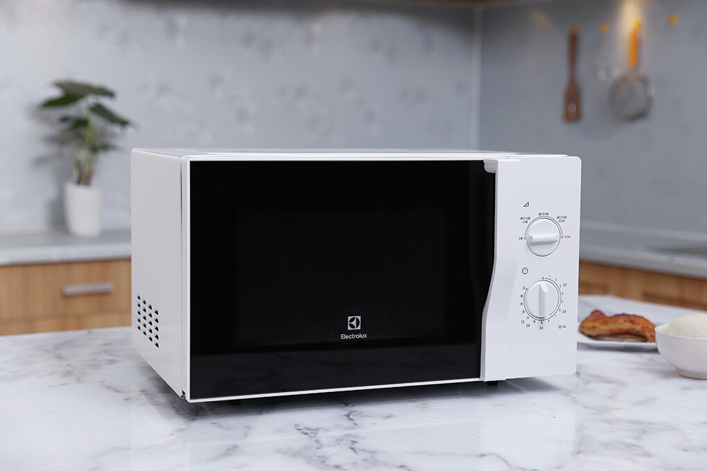 Đánh giá lò vi sóng Electrolux