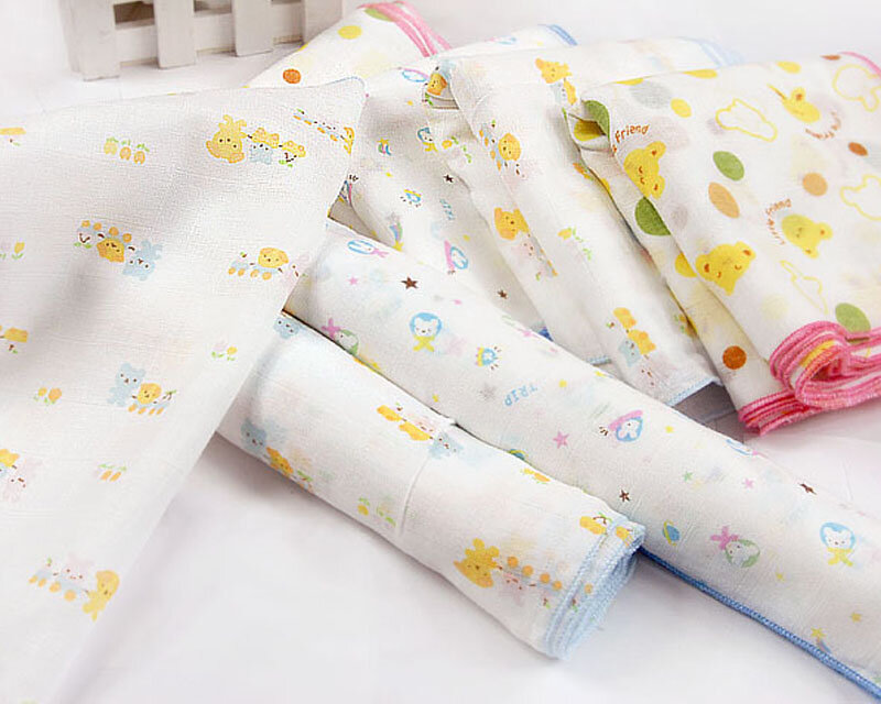 Khăn sữa có in hoạ tiết đẹp